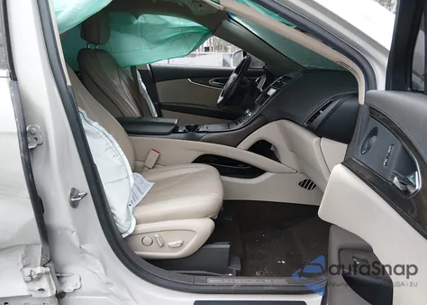 2020 Lincoln Nautilus Reserve z USA, uszkodzony, nr VIN 2LMPJ8K9XLBL26333